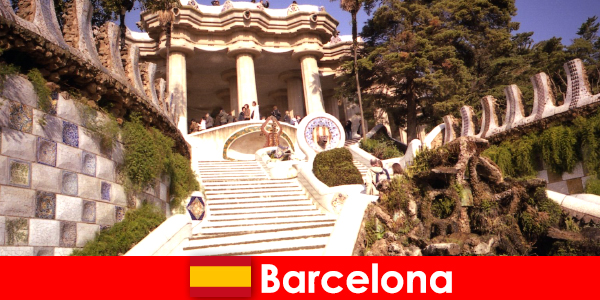De bedste højdepunkter og seværdigheder for turister i Barcelona
