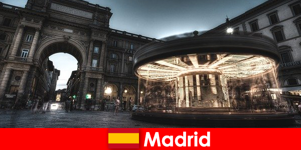 Madrid kendt for sine caféer og gadesælgere en storbyferie er det værd
