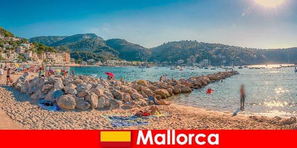 Mallorca med den verdensberømte fest mile og smukke strande