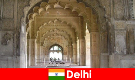 Fremmede elsker kulturelle ture til Delhi i Indien