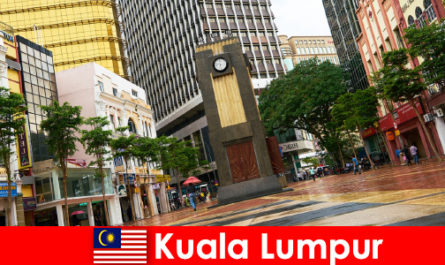 Kuala Lumpur kulturelle og økonomiske centrum af det største storbyområde i Malaysia