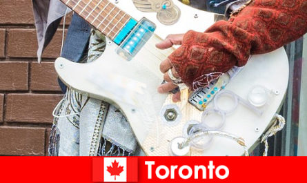 Fremmede elsker Toronto for sin kosmopolitanisme for musikscenen i alle kulturer
