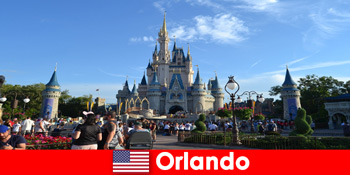 Familieferie med børn i Disneyland Orlando United States forlystelsespark