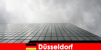 Escort Düsseldorf Tyskland Rejsende ønsker at opleve ren luksus i storbyen