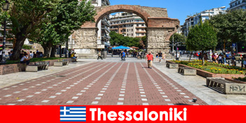 Oplev traditionel livsstil og historiske bygninger i Thessaloniki Grækenland