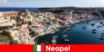 Ferie i kystbyen Napoli Italien altid en oplevelse