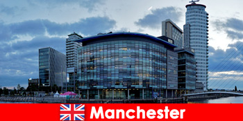 Afslappet individuel tur for udlændinge til det farverige Manchester England