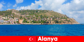 Ferie i Alanya Tyrkiet med perfekt middelhavsklima til svømning